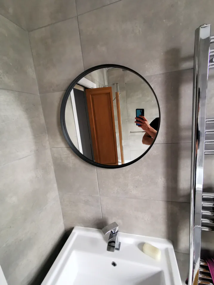 Mirror installation 3 Enlarged